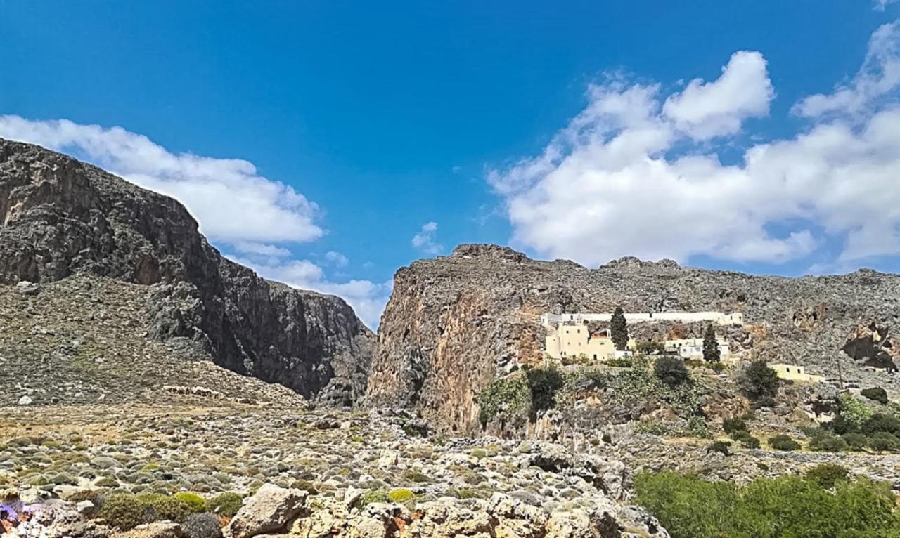 Kato Episkopi Aggel'S House - Stone House - Private Pool - Courtyard - Countryside Viewsヴィラ エクステリア 写真